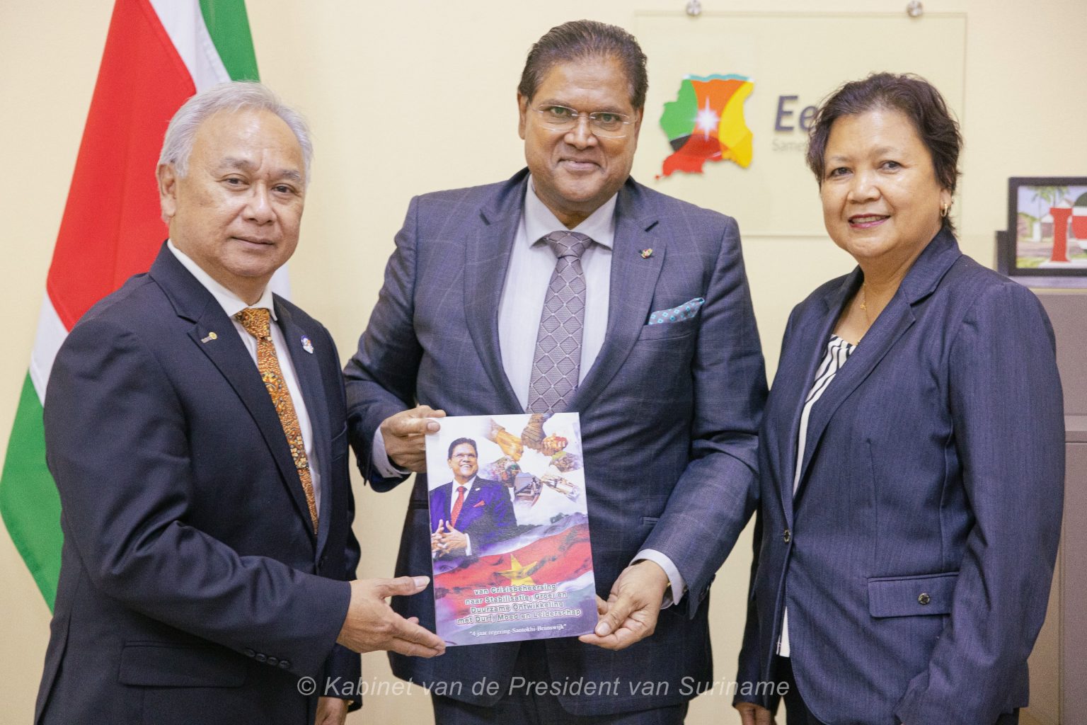 President ontvangt vertegenwoordigers van de Commissie ‘135 Jaar Java Suriname’