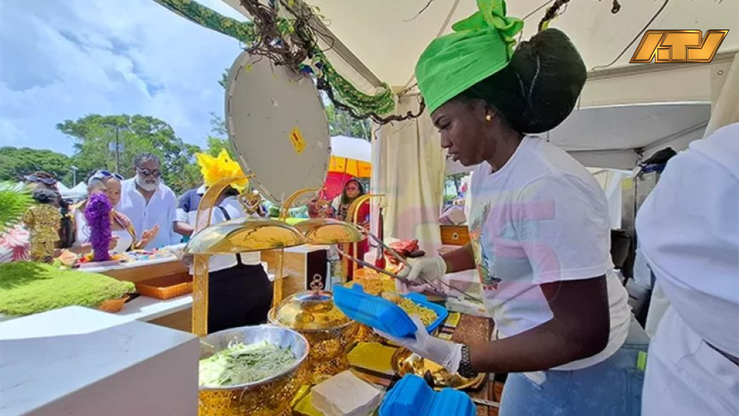 Surinaamse keuken publiekslieveling op Carifesta XV in Barbados