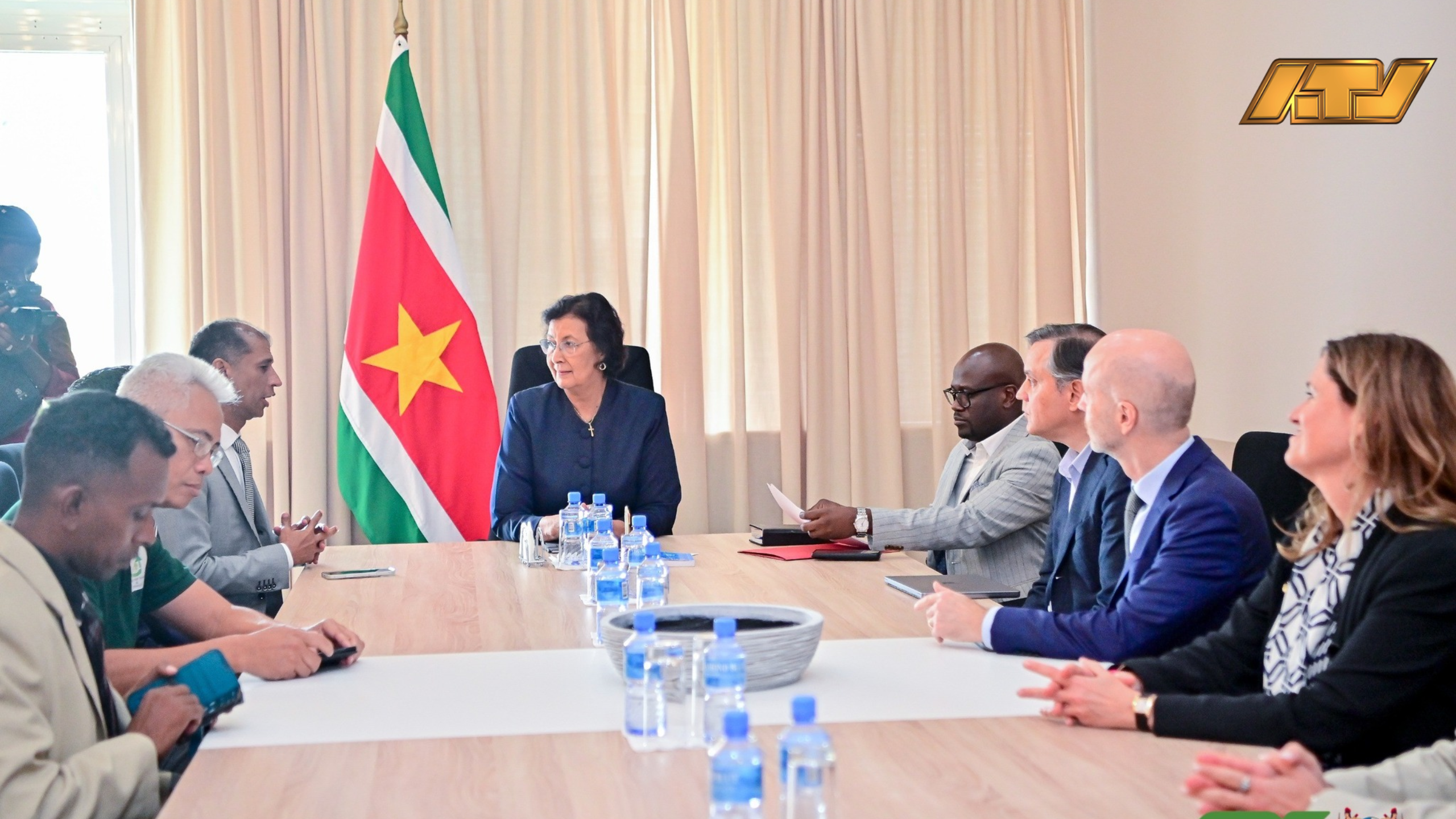 Suriname en Deutsche Bank verkennen samenwerking rond uitgifte ITMOs