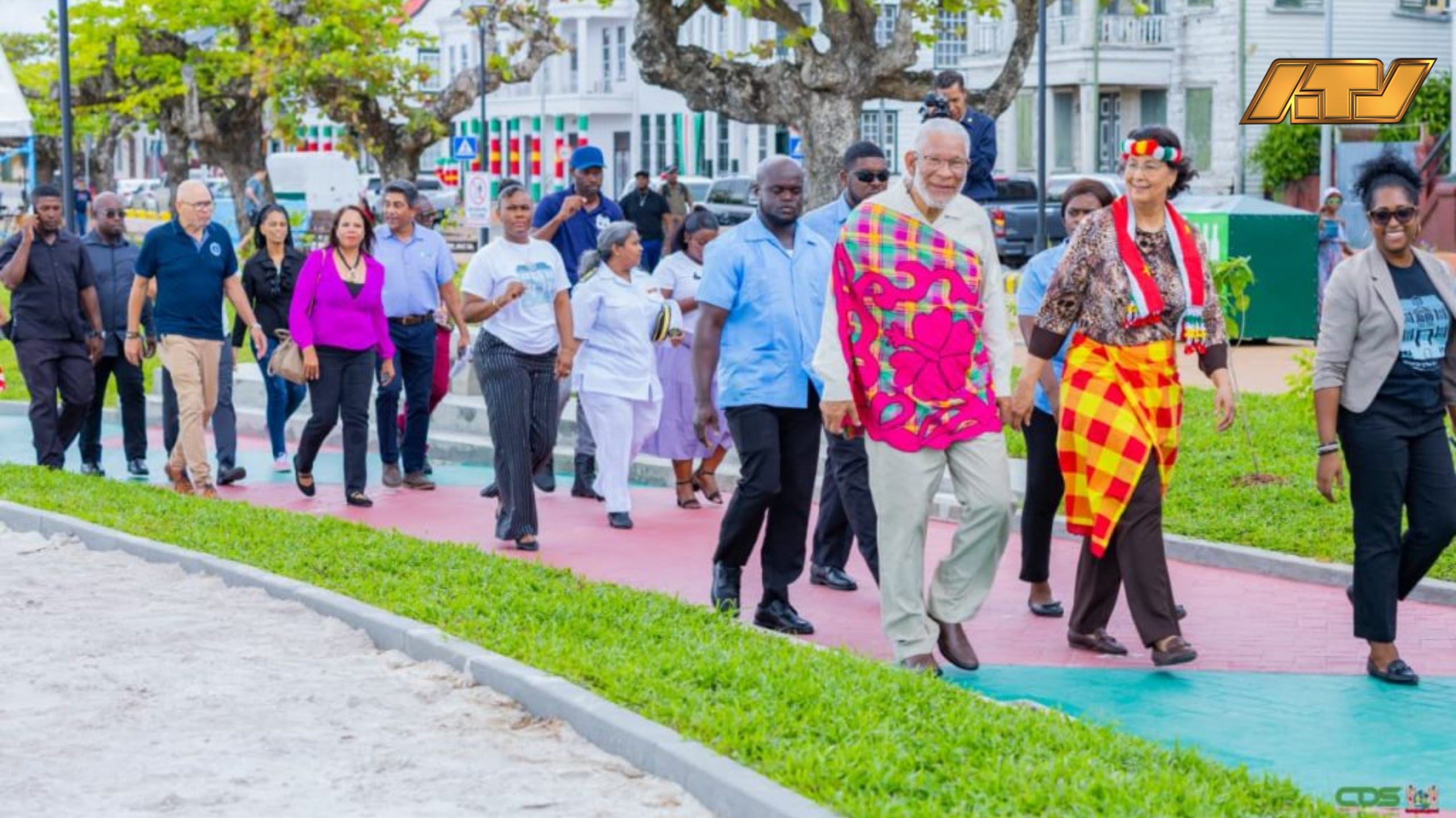 President Simons: “Historisch Paramaribo moet een Caribische parel worden”