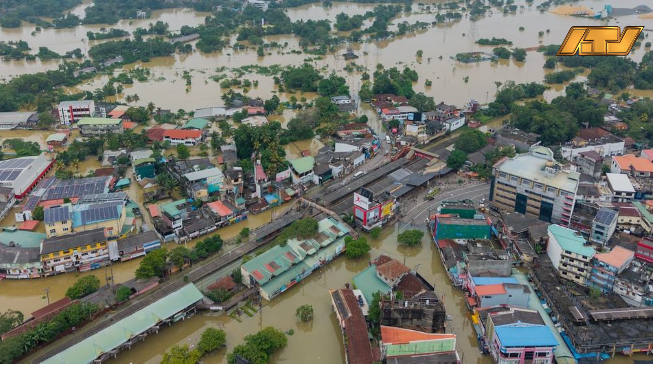 Cycloon veroorzaakt dodelijke overstromingen in Sri Lanka en hevige regen in Zuidoost-Azië