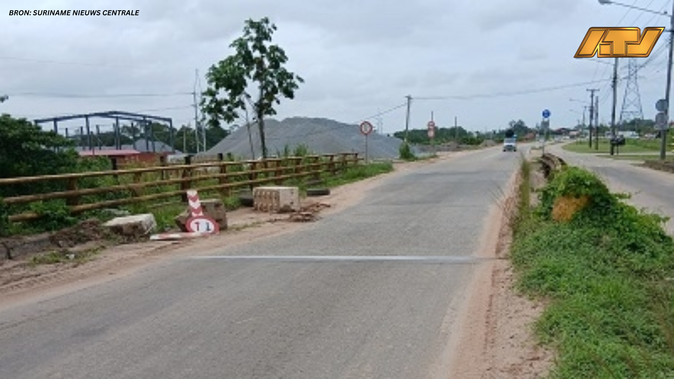 Brug over Parakreek gesloten voor zwaar verkeer