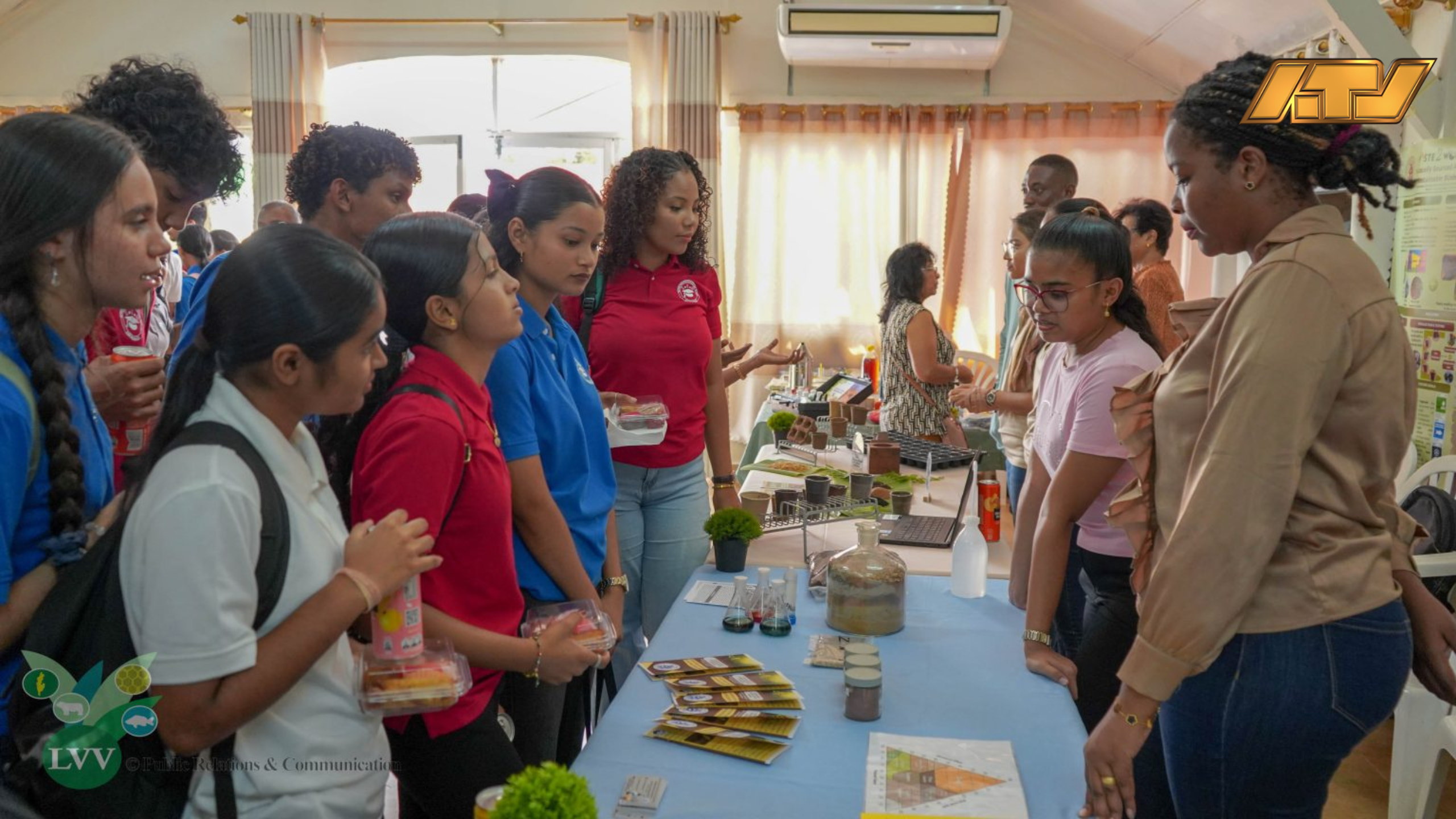 LVV markeert World Soil Day met educatieve minibeurs in Saramacca