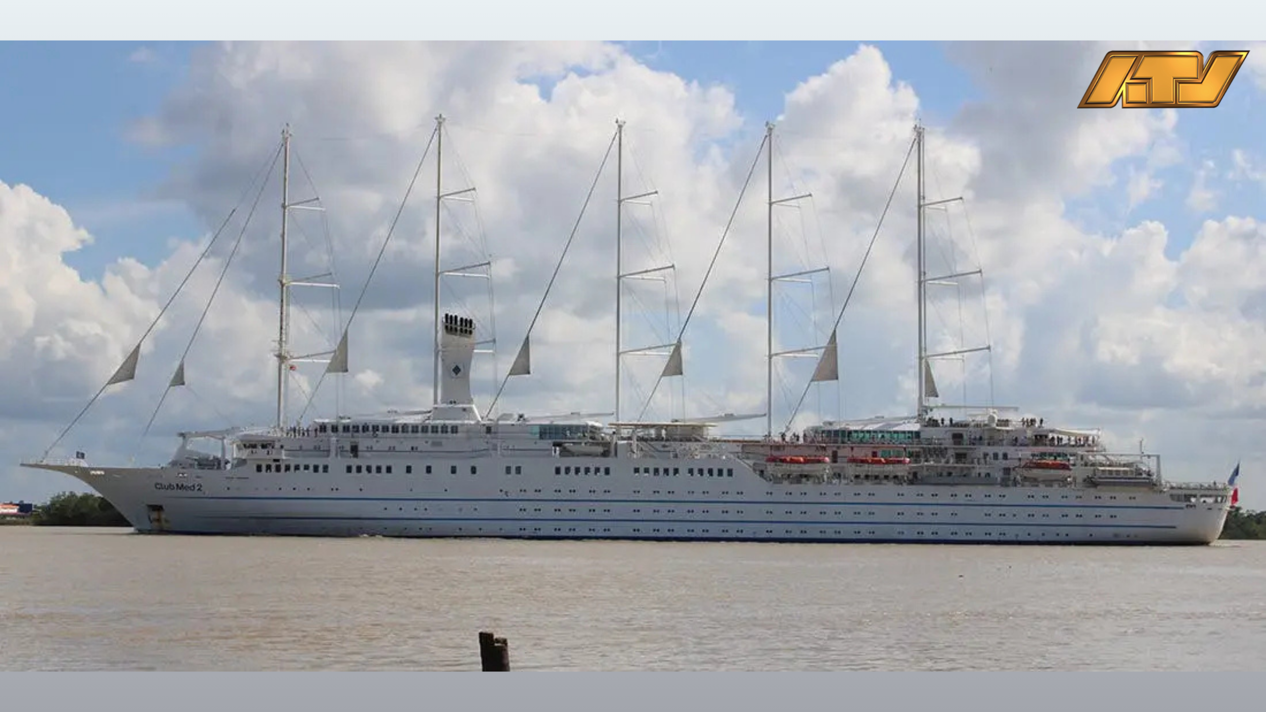 Frans Cruiseschip Club Med 2 Doet Suriname Aan; Pleidooi voor Betere Cruise-infrastructuur